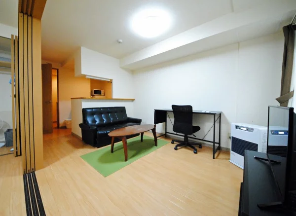 ノースステイ北20条｜嬉しいオートロック・独立洗面台付 ◎ 閑静な住宅街ながら地下鉄徒歩圏内の隠れ人気物件☆2021LDKの物件画像